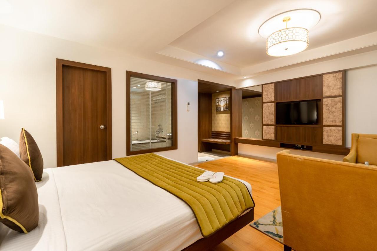 Freesia By Express Inn Palghar Exterior foto