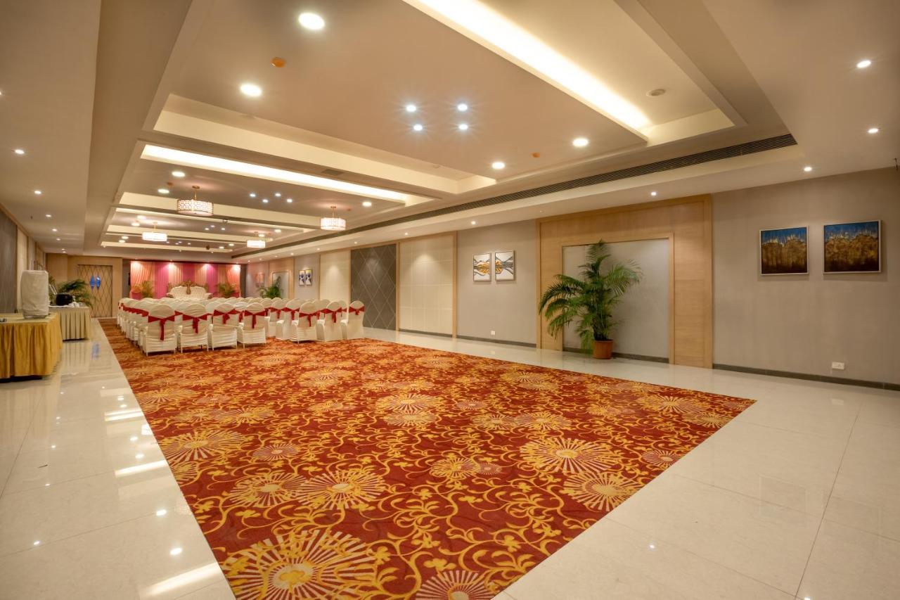 Freesia By Express Inn Palghar Exterior foto