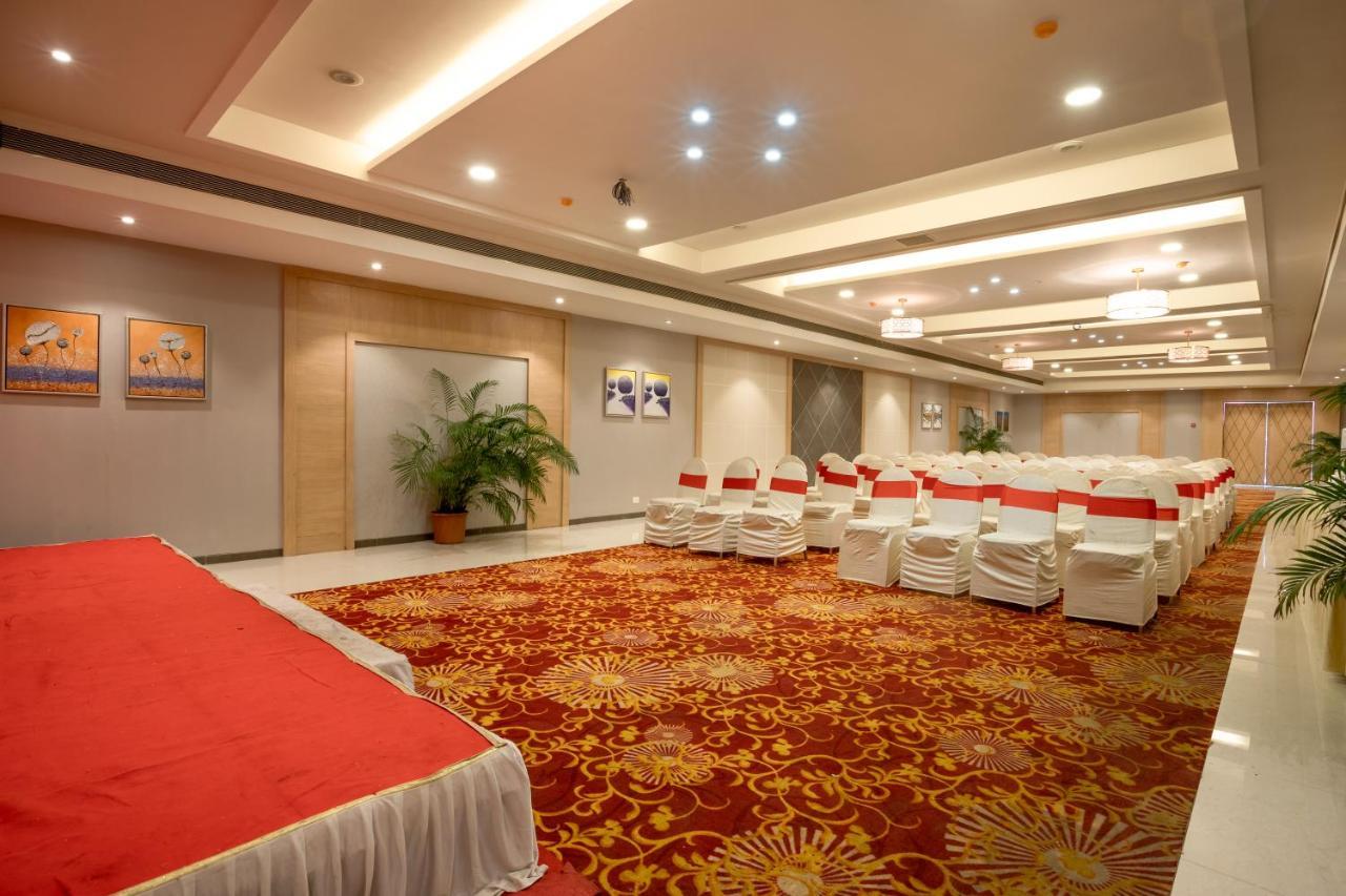 Freesia By Express Inn Palghar Exterior foto