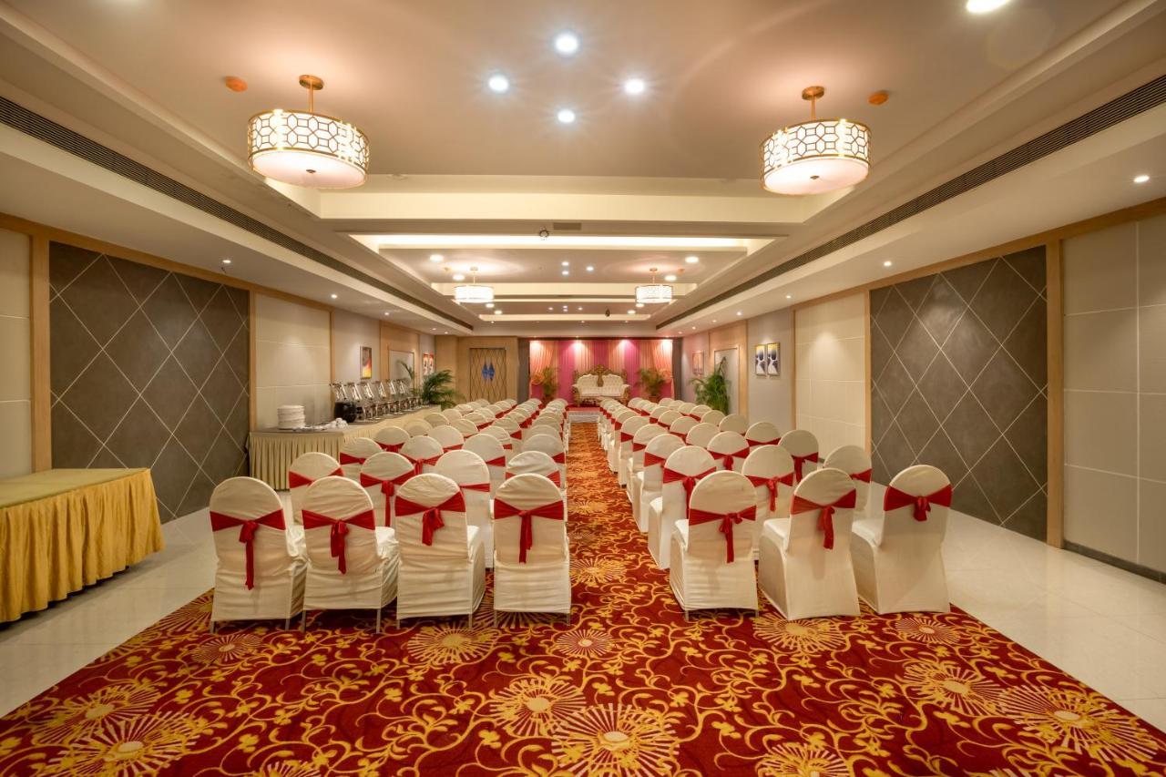 Freesia By Express Inn Palghar Exterior foto